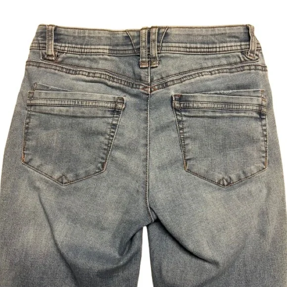 Democracy "Ab" Technology Light Wash Distressed Skinny Jeans - Picture 5 of 11